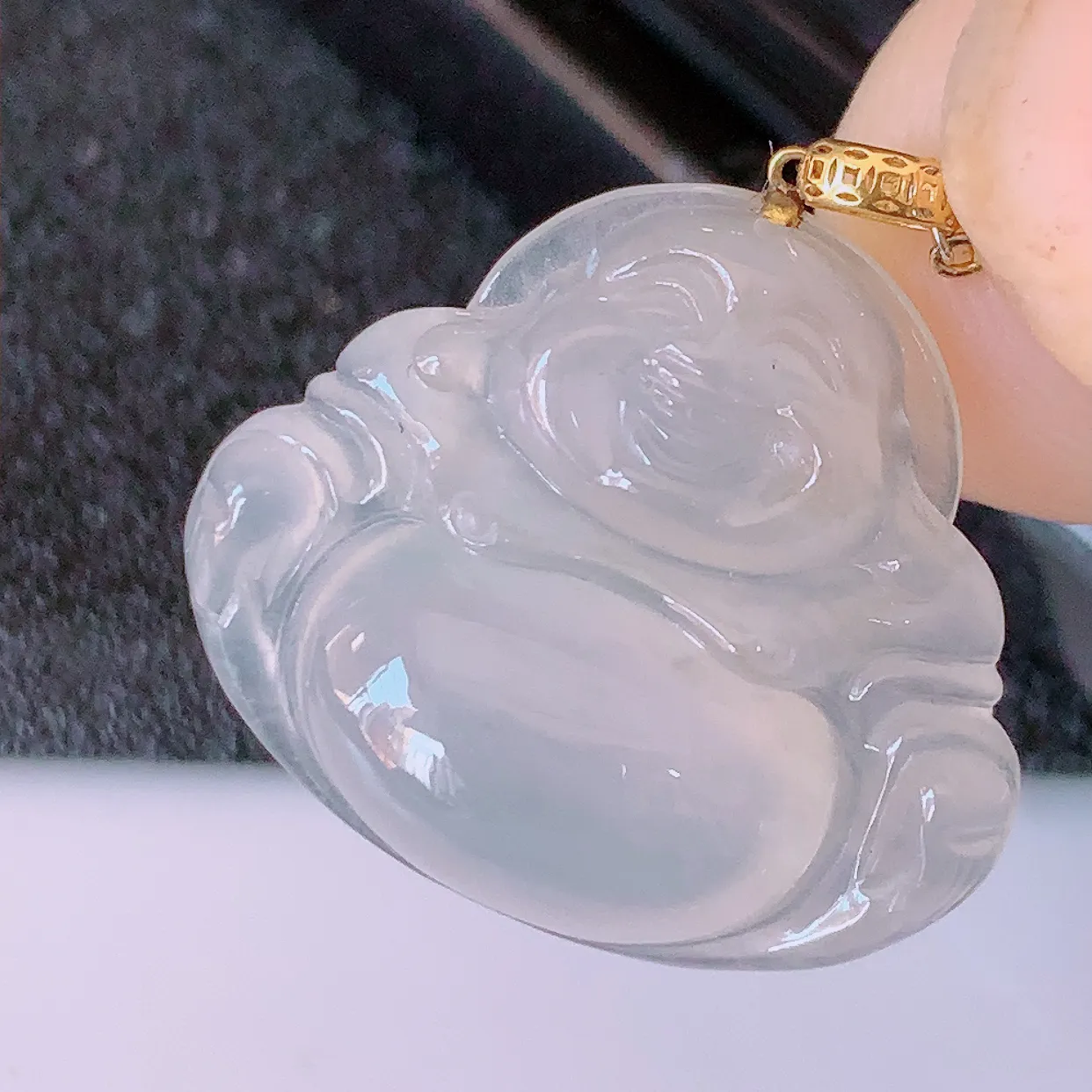 18K金镶嵌冰种翡翠佛公吊坠，玉笑佛，饱满，开脸喜庆，品佳品，配戴优雅迷人！#1.26