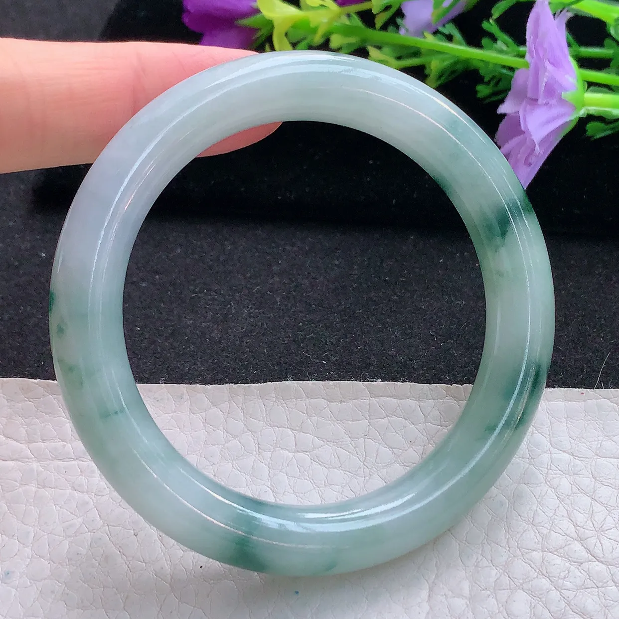 Ee大圈口53*10*9.2圆镯 天然翡翠A货手镯飘花圆条玉镯子福镯