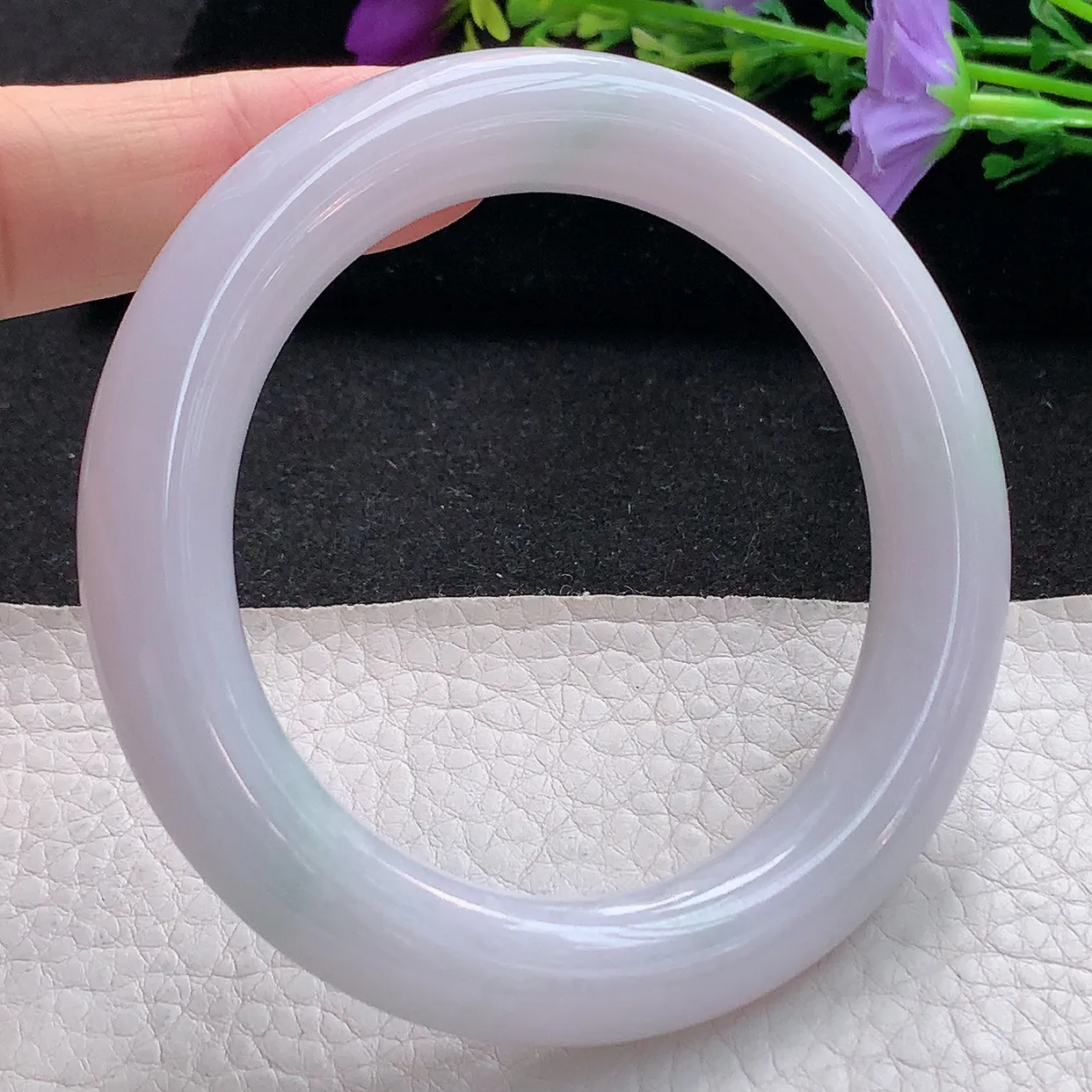 ss大圈口57*11.8圆条镯 天然翡翠A货手镯淡紫福镯