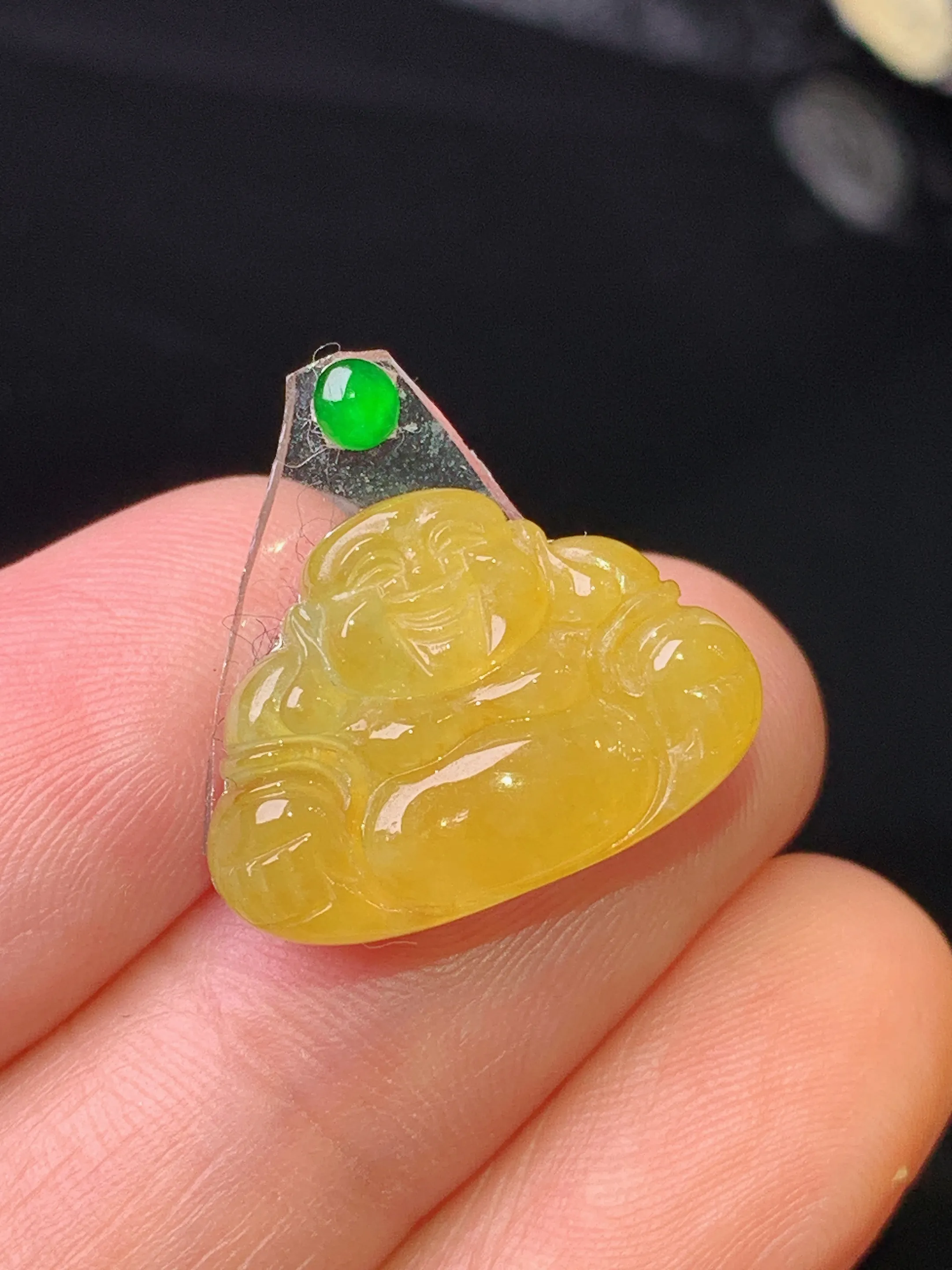 镶嵌 黄翡佛公吊坠 玉质细腻 色泽清新艳丽 整体尺寸13.5*18*4.5
