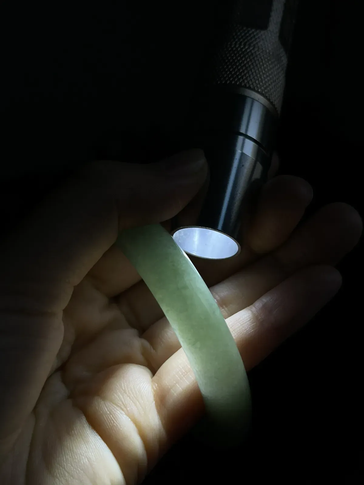 正圈55.8圈口，翡翠冰糯种黄色手镯