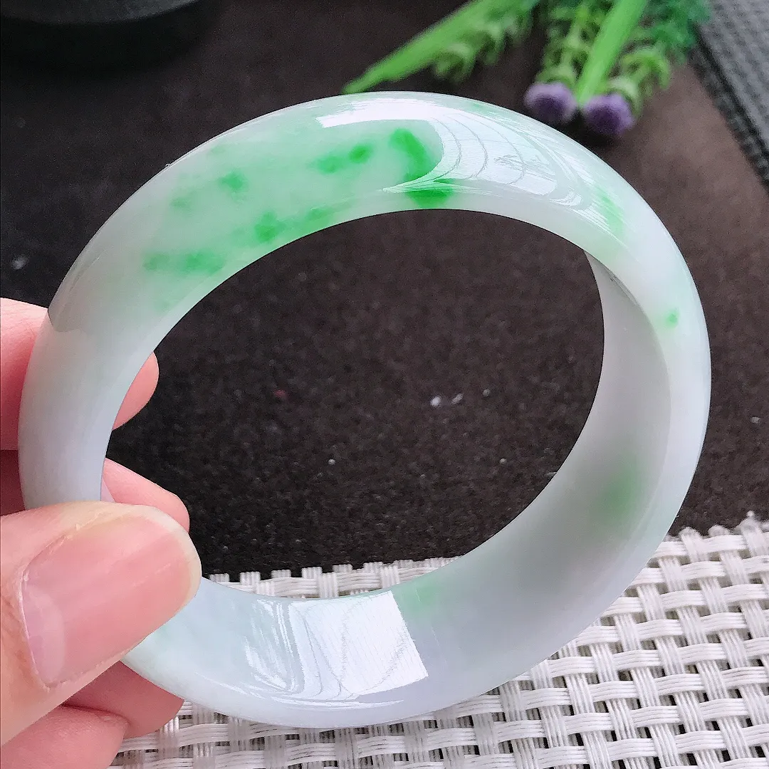 实拍A货翡翠59.8/19.8/7.8老坑精美飘阳绿手镯宽边轮胎镯手环