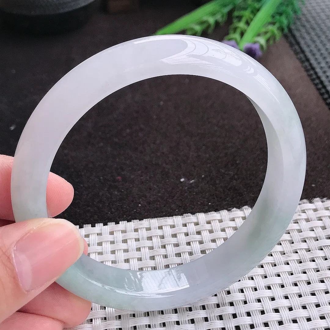 实拍A货翡翠63/12.6/8.3老坑冰胶果冻冰晴大圈口手镯宽边玉镯手环