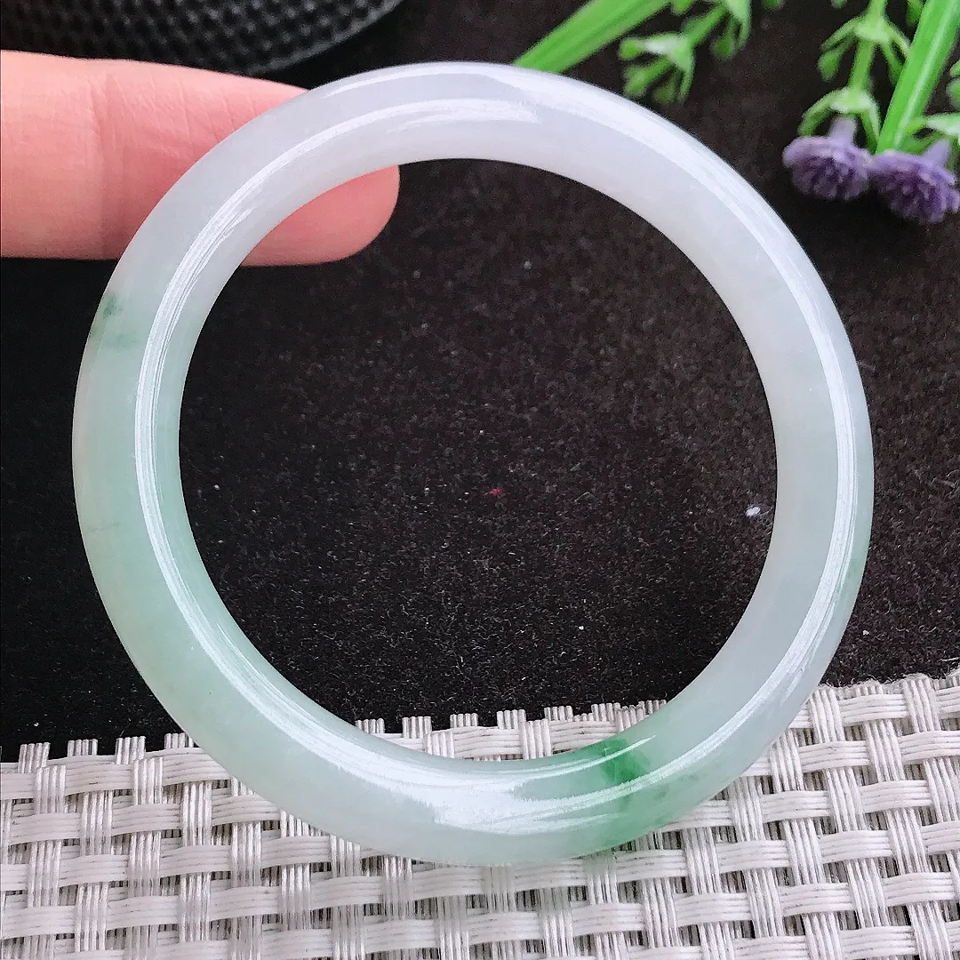 实拍A货翡翠51/8.1/8.3老坑冰胶水灵飘花圆条手镯玉镯手环