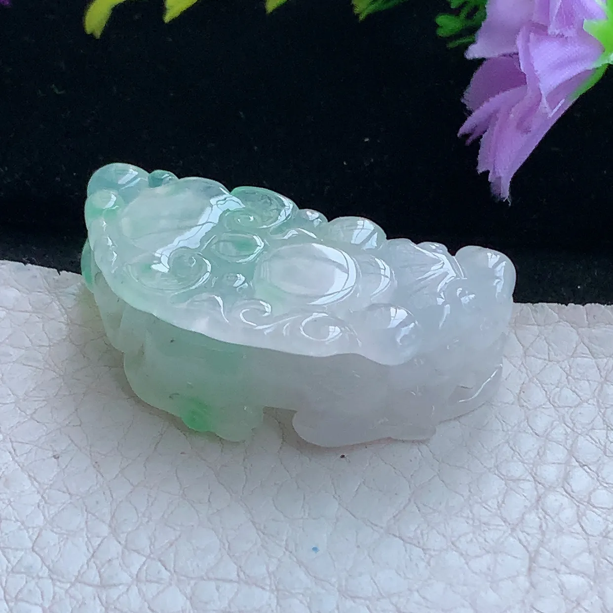 xqa实拍42.5*21*13.5缅甸翡翠招财貔貅玉坠