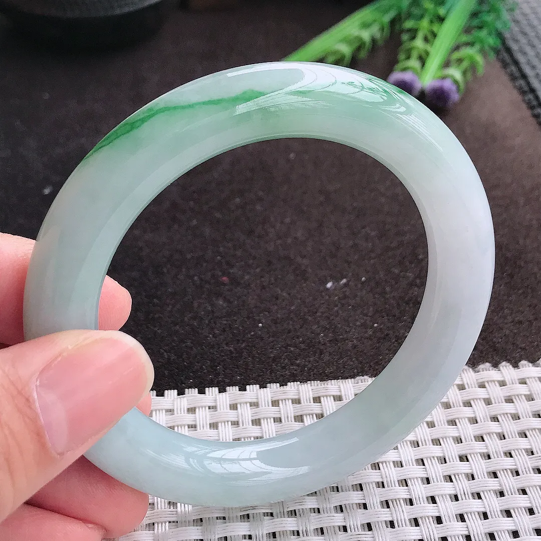 实拍A货翡翠56/11/10.8老坑精美冰润飘花胖圆条手镯翡翠玉镯手环