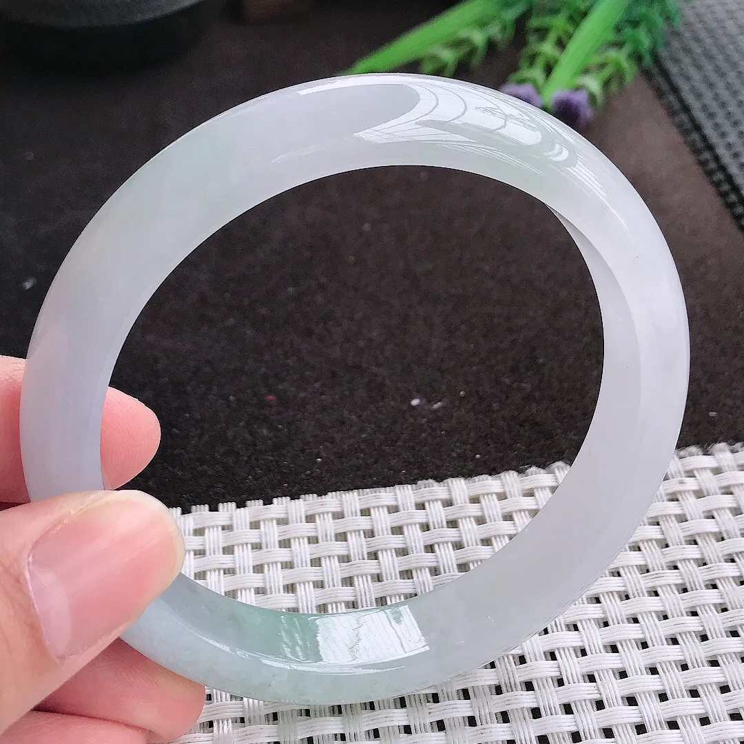 实拍A货翡翠63/12.6/8.3老坑冰胶果冻冰晴大圈口手镯宽边玉镯手环