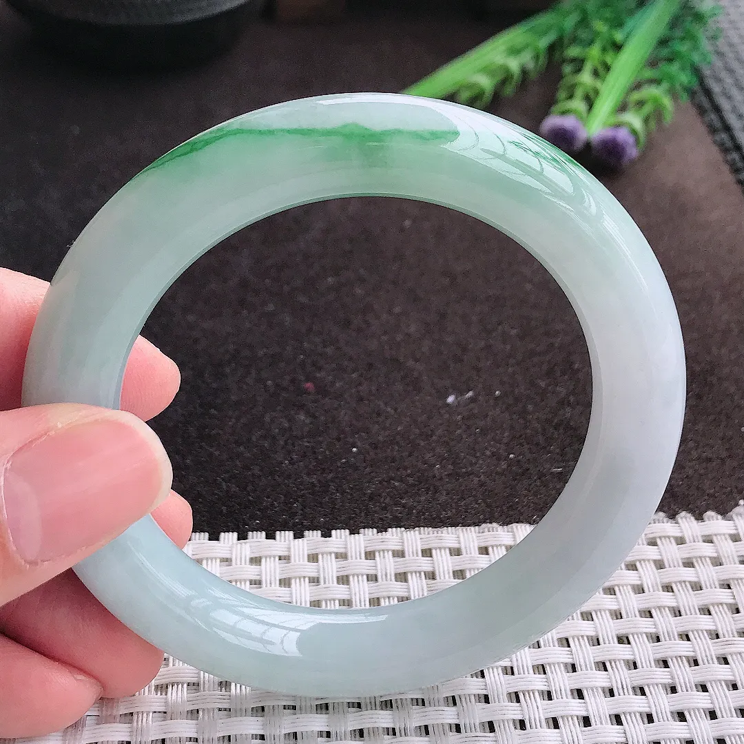 实拍A货翡翠56/11/10.8老坑精美冰润飘花胖圆条手镯翡翠玉镯手环