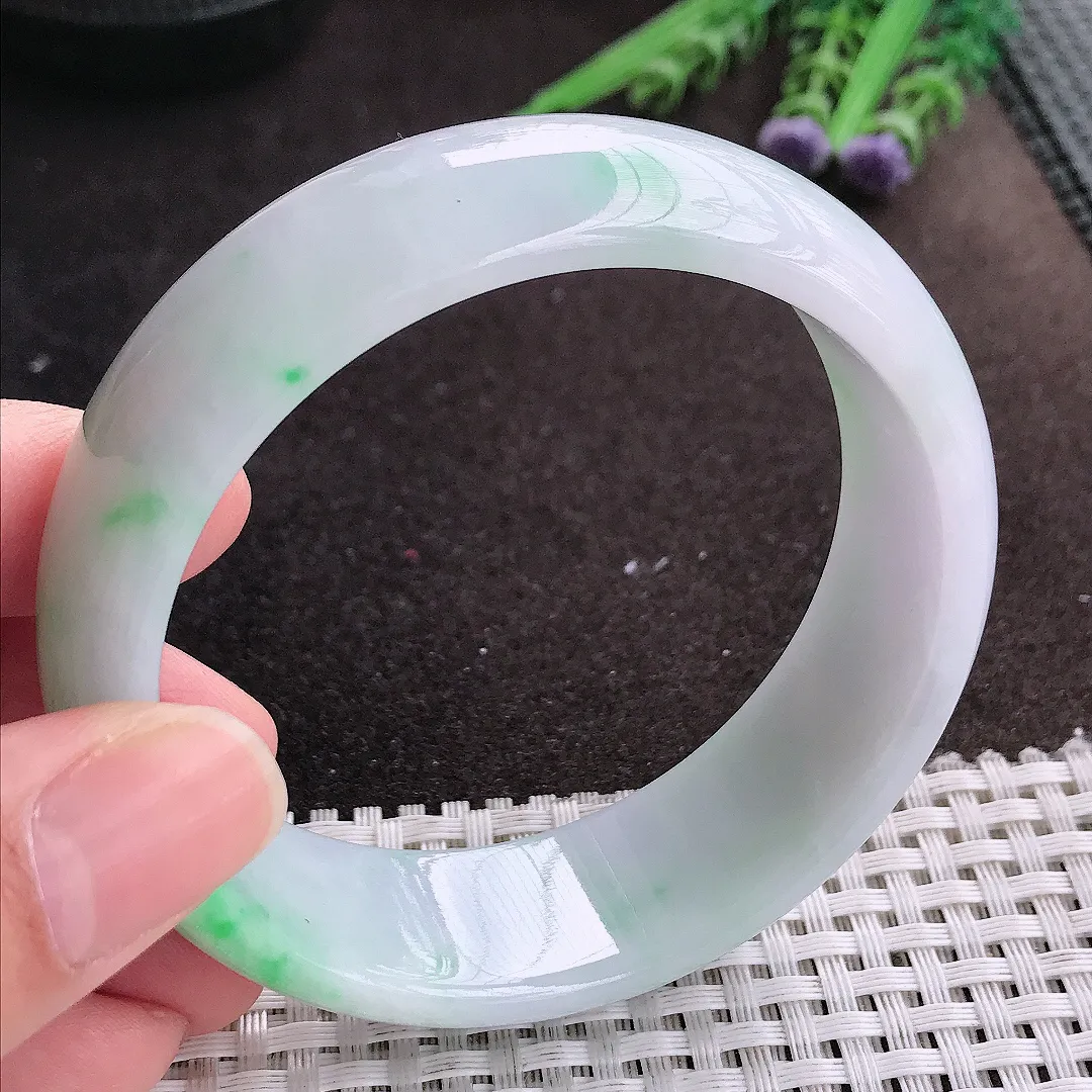 实拍A货翡翠59.8/19.8/7.8老坑精美飘阳绿手镯宽边轮胎镯手环