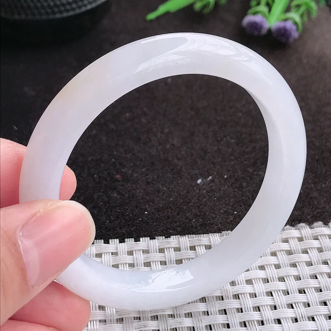 实拍A货翡翠52/9.2/7.9老坑冰润月光白手镯宽边玉镯手环