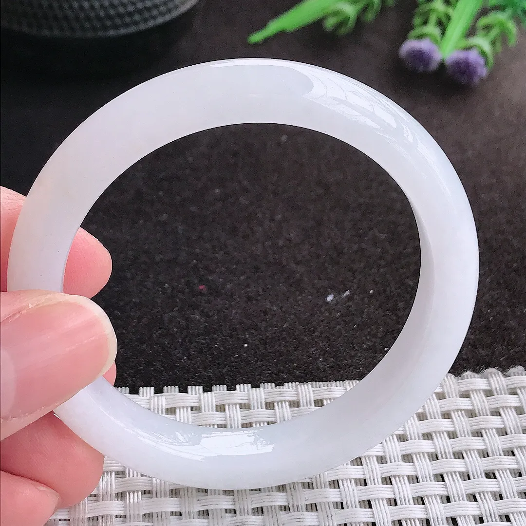 实拍A货翡翠52/9.2/7.9老坑冰润月光白手镯宽边玉镯手环