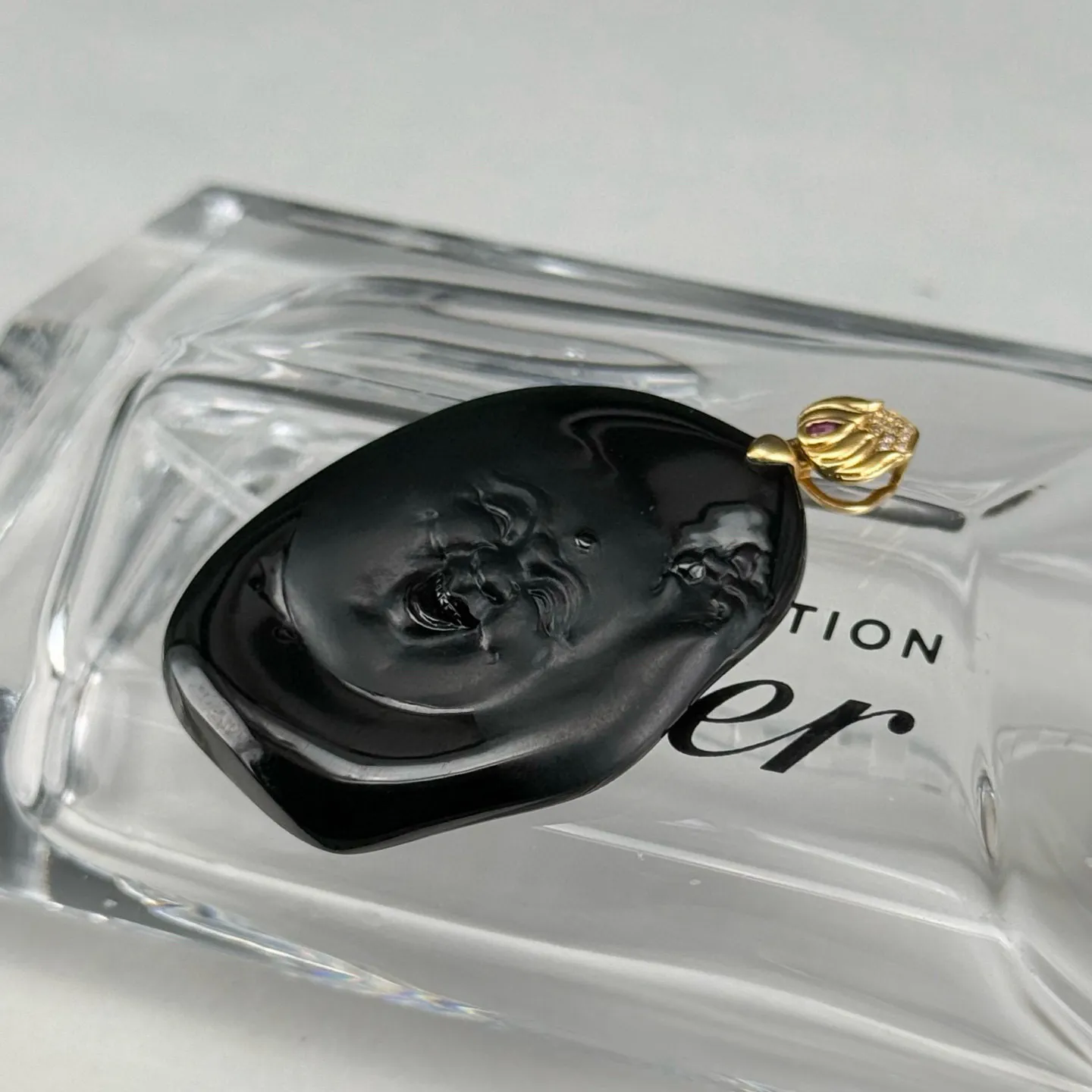 精品18k墨翠笑佛 种好色正 黑度极好 打灯通透 油性十足 尺寸46.3