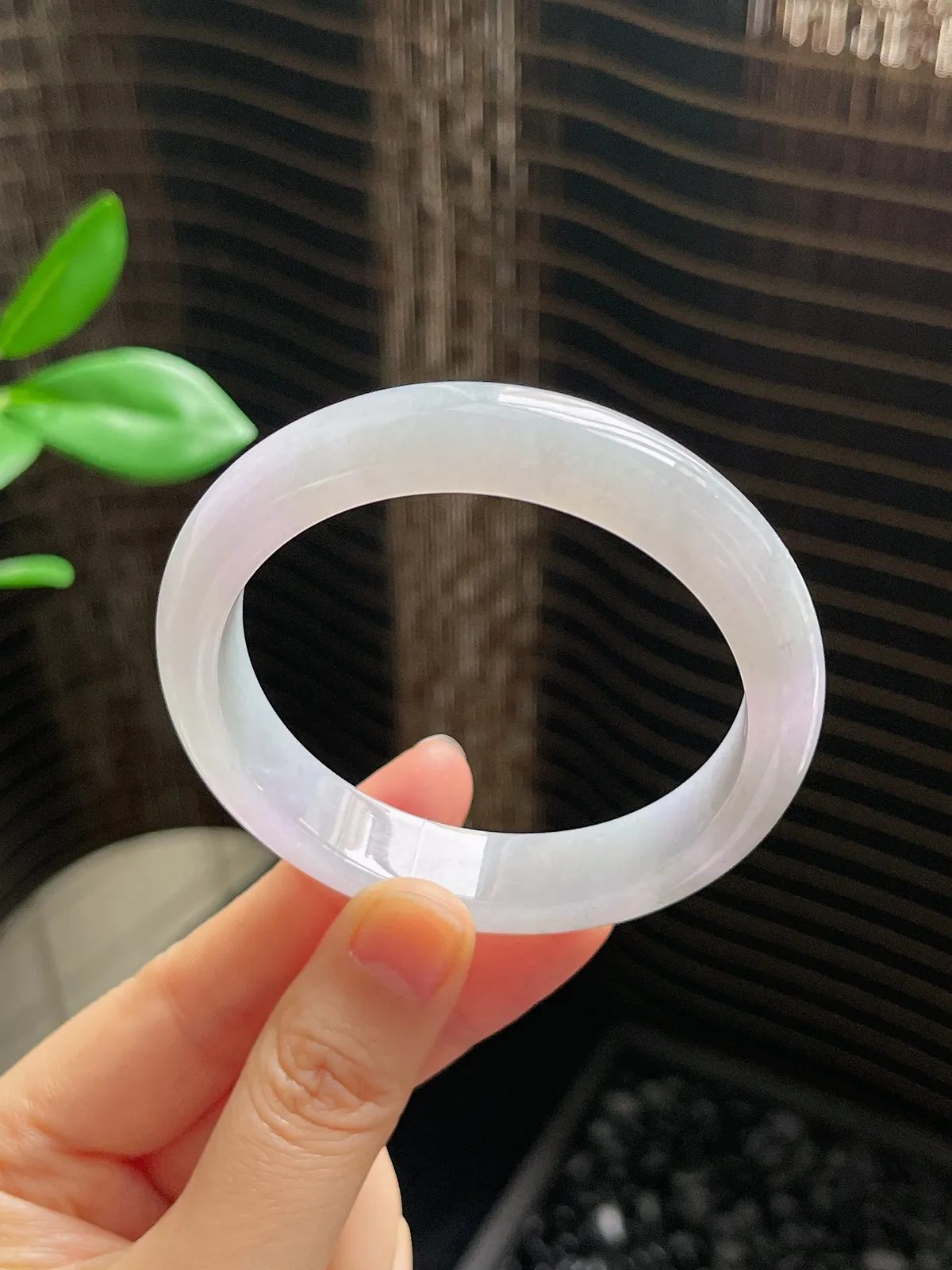 正圈53.8圈口，翡翠冰糯种淡紫色手镯