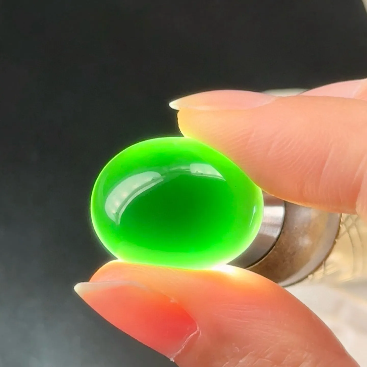 墨翠裸石蛋面 种好色正 黑度极好 打灯通透 油性十足  尺寸21