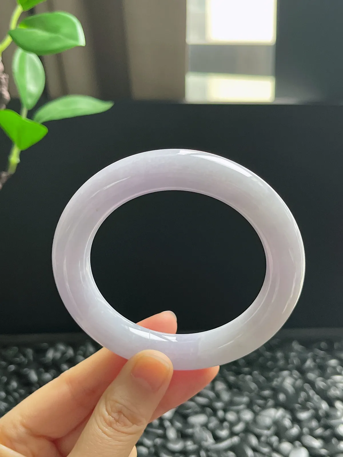 圆镯56圈口，翡翠糯化种紫色手镯