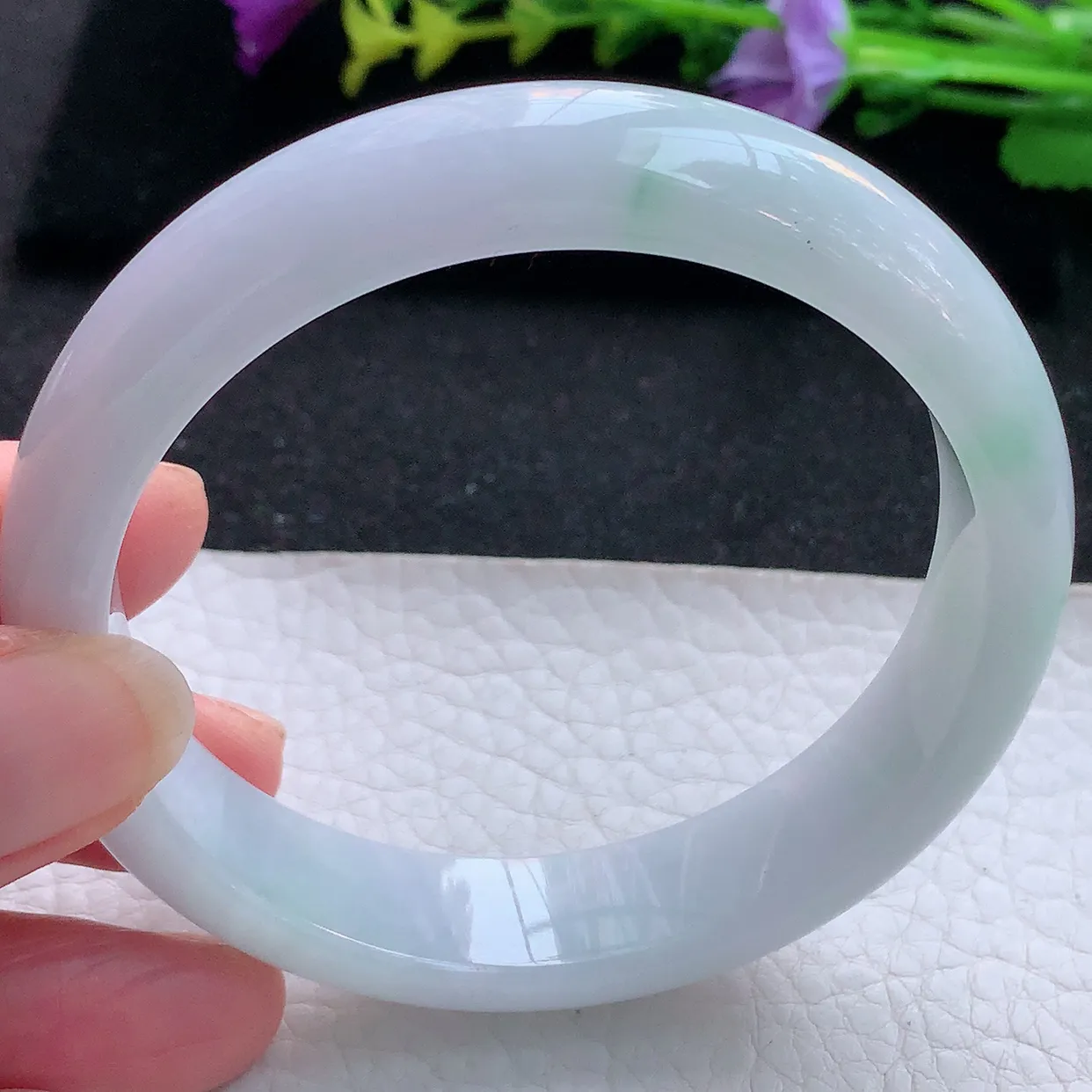 hy大圈口60.5*14*7.8平安镯 天然翡翠A货手镯飘花清新宽边正圈玉镯子