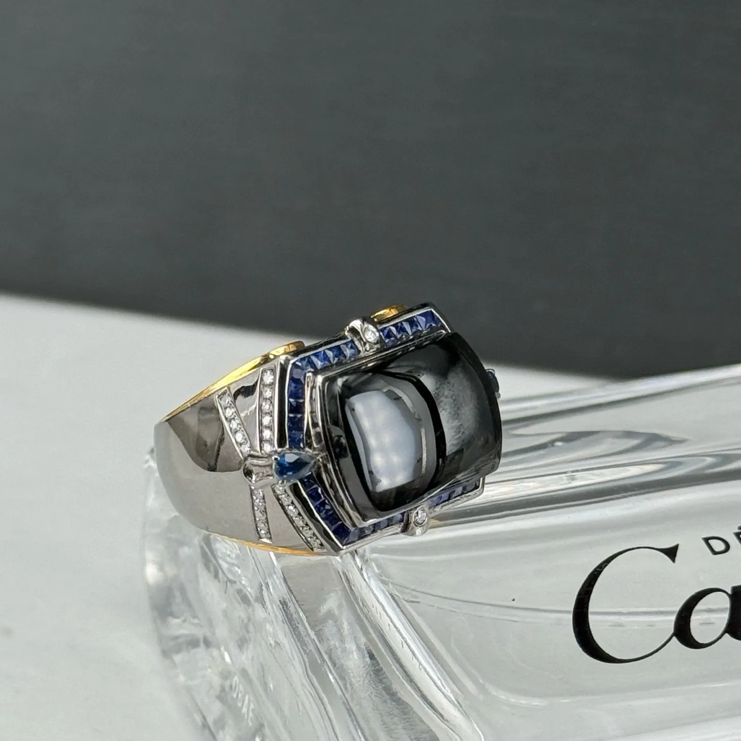 精品18k豪镶墨翠男戒 种好色正 黑度极好 打灯通透 油性十足 尺寸15.7