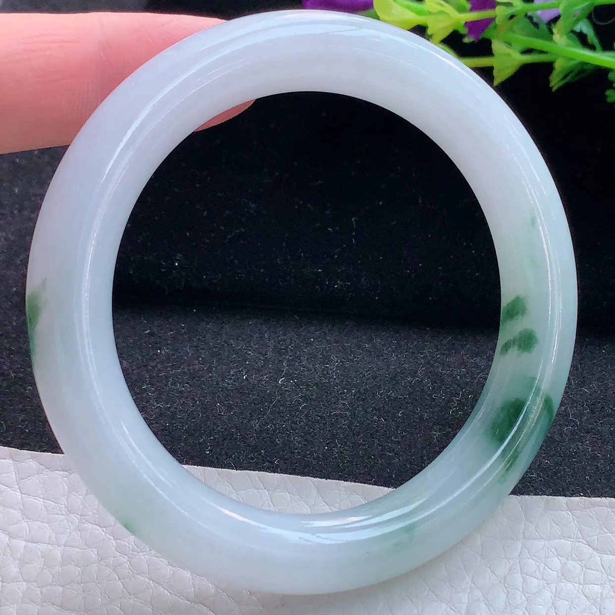 yh实拍55*10.5*10美人镯 天然翡翠A货手镯冰飘花圆条玉镯子 叮当镯