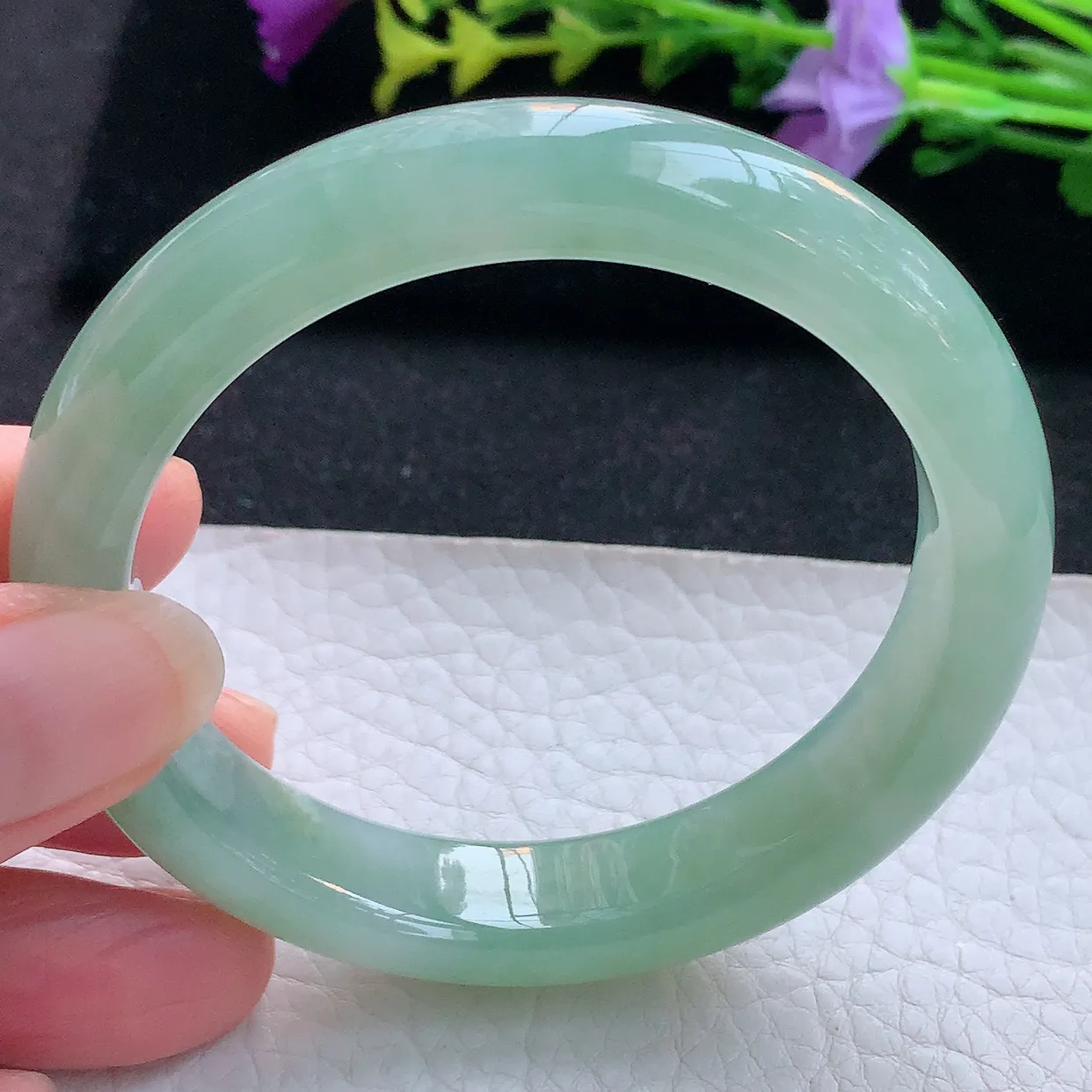 r实拍56*12*8.2平安镯 天然翡翠A货手镯冰晴宽边正圈玉镯子