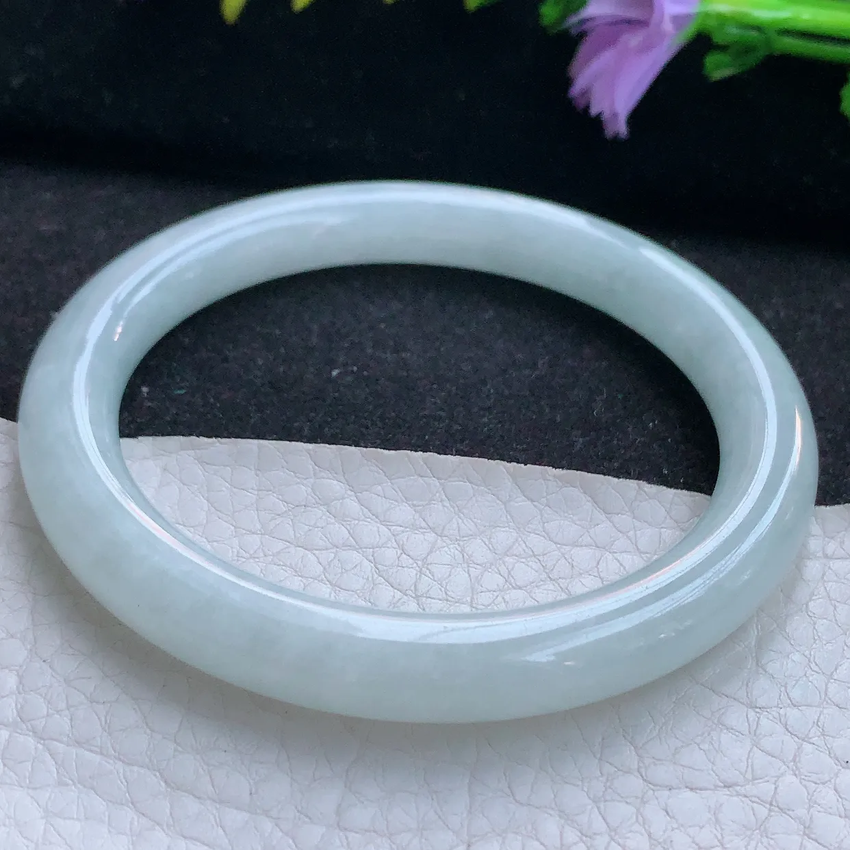 ee实拍57*8.2*8.8叮当镯 天然翡翠A货手镯浅绿水润圆条玉镯子 美人镯