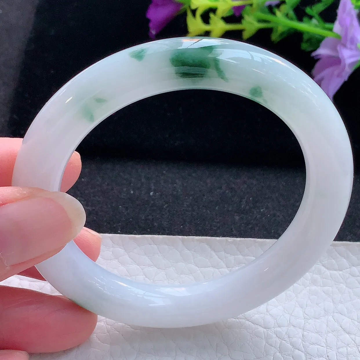 yh实拍55*10.5*10美人镯 天然翡翠A货手镯冰飘花圆条玉镯子 叮当镯