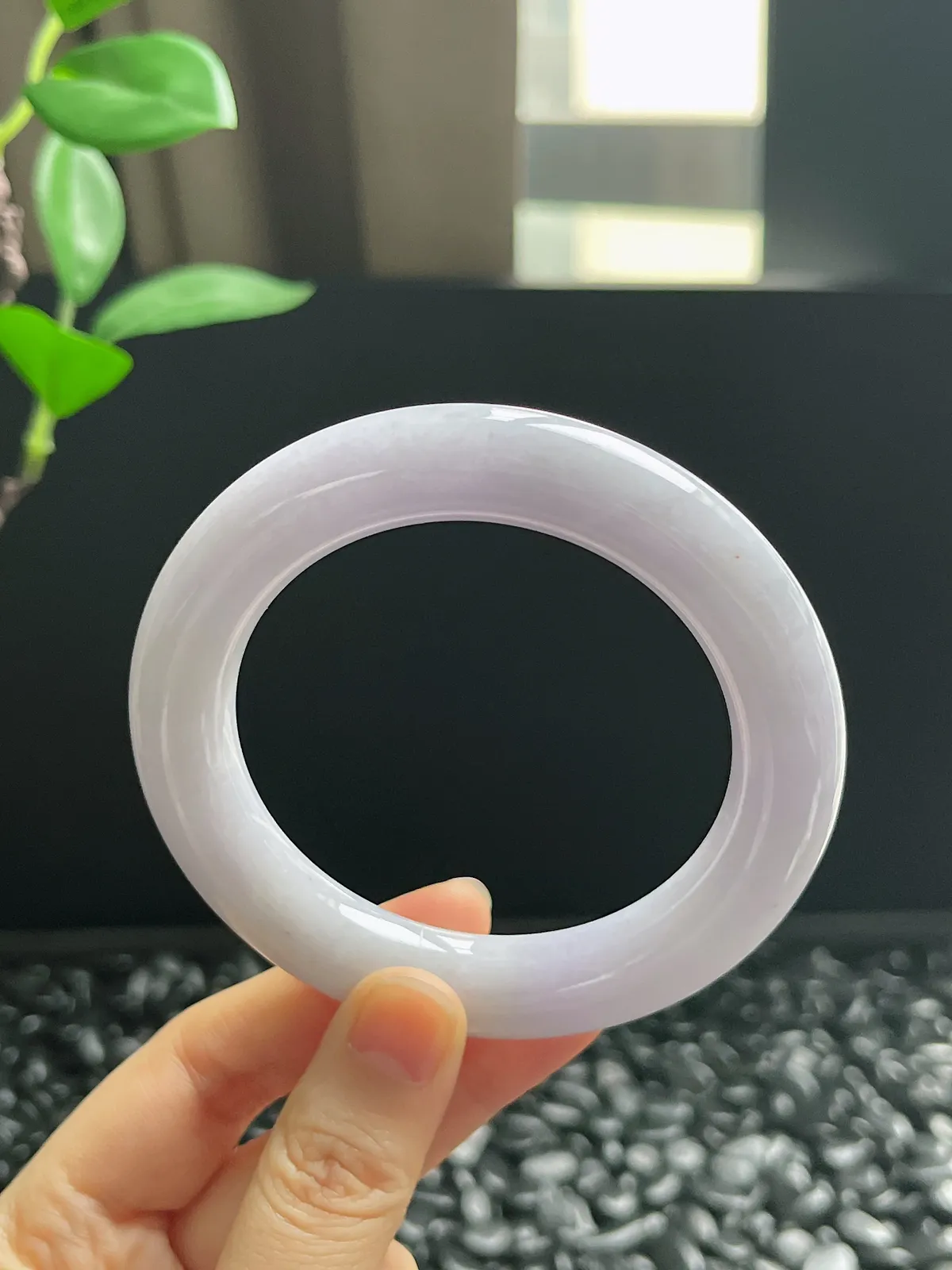 圆镯56圈口，翡翠糯化种紫色手镯