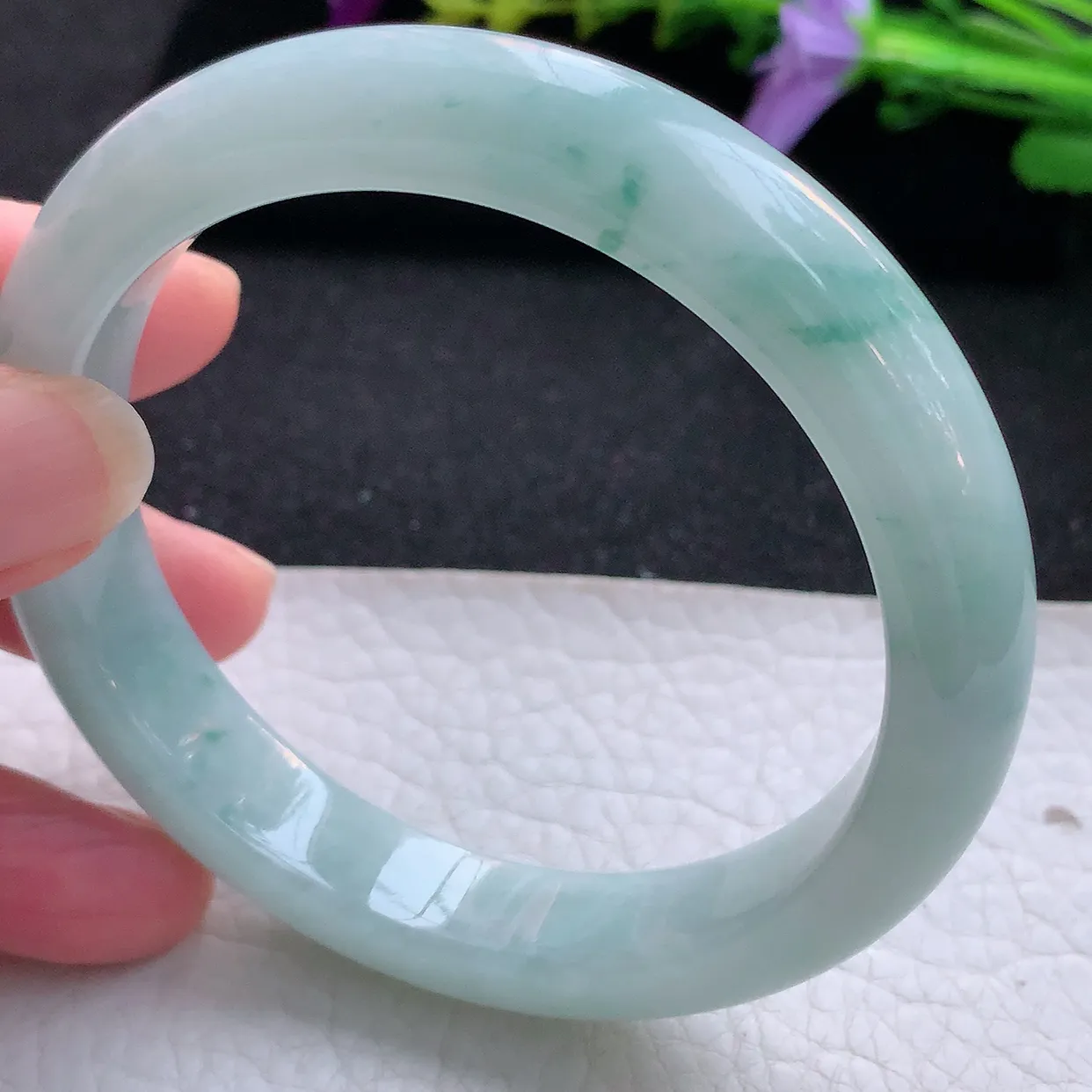 xx大圈口61*12.3*8.5平安镯 天然翡翠A货手镯水润飘花宽边正圈玉镯子