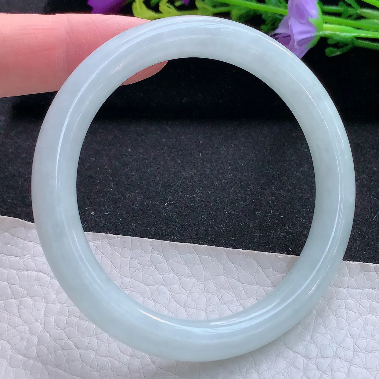 ee实拍57*8.2*8.8叮当镯 天然翡翠A货手镯浅绿水润圆条玉镯子 美人镯