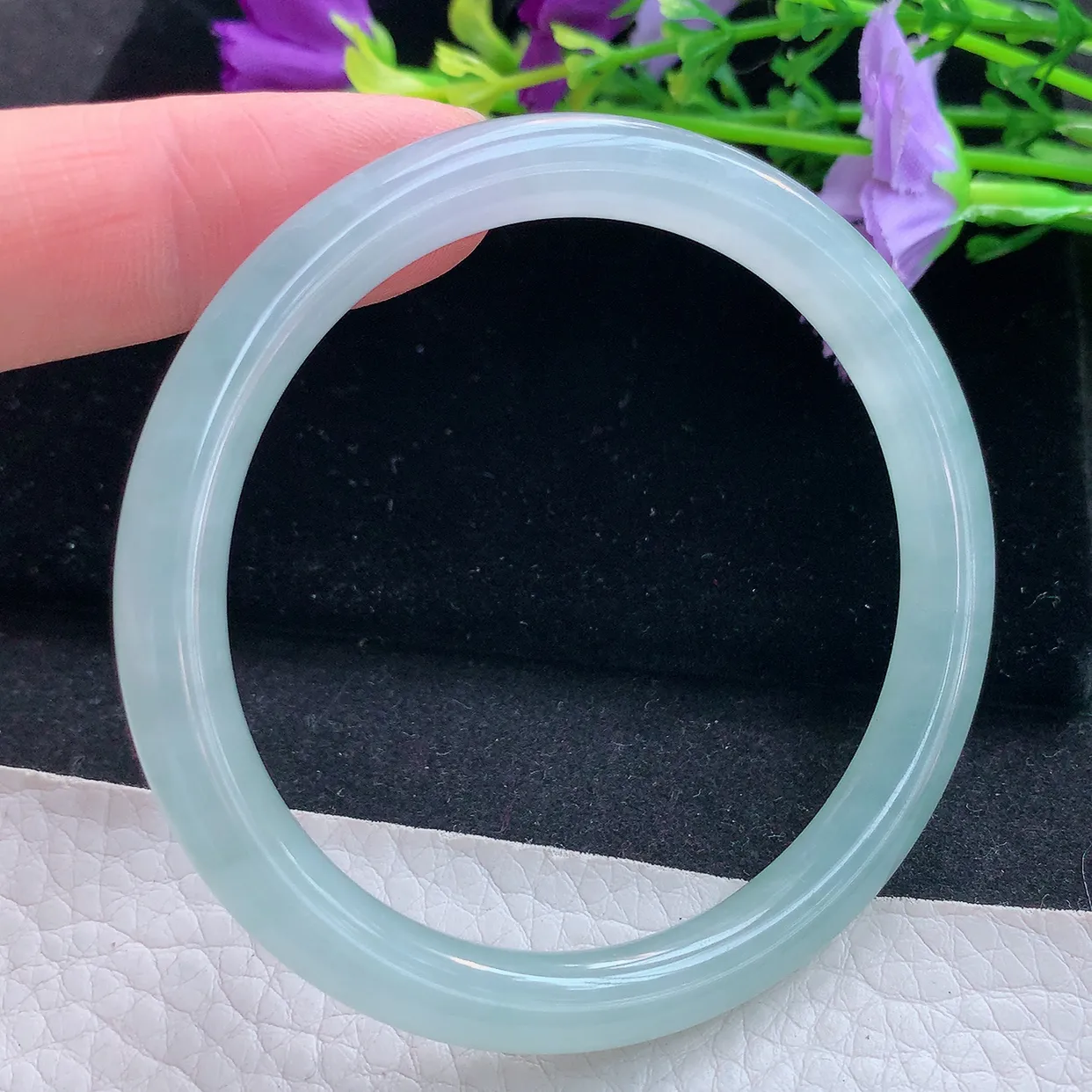 yh实拍53*6.5*7.2美人镯 天然翡翠A货手镯冰天空蓝圆条玉镯子 叮当镯