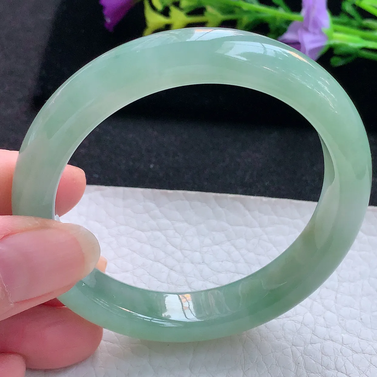 r实拍56*12*8.2平安镯 天然翡翠A货手镯冰晴宽边正圈玉镯子