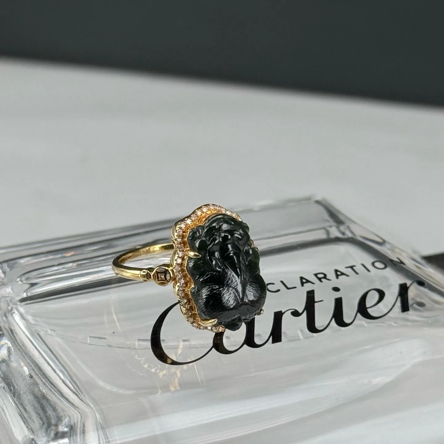 精品18k墨翠貔貅女戒 种好色正 黑度极好 打灯通透 油性十足 尺寸15.1