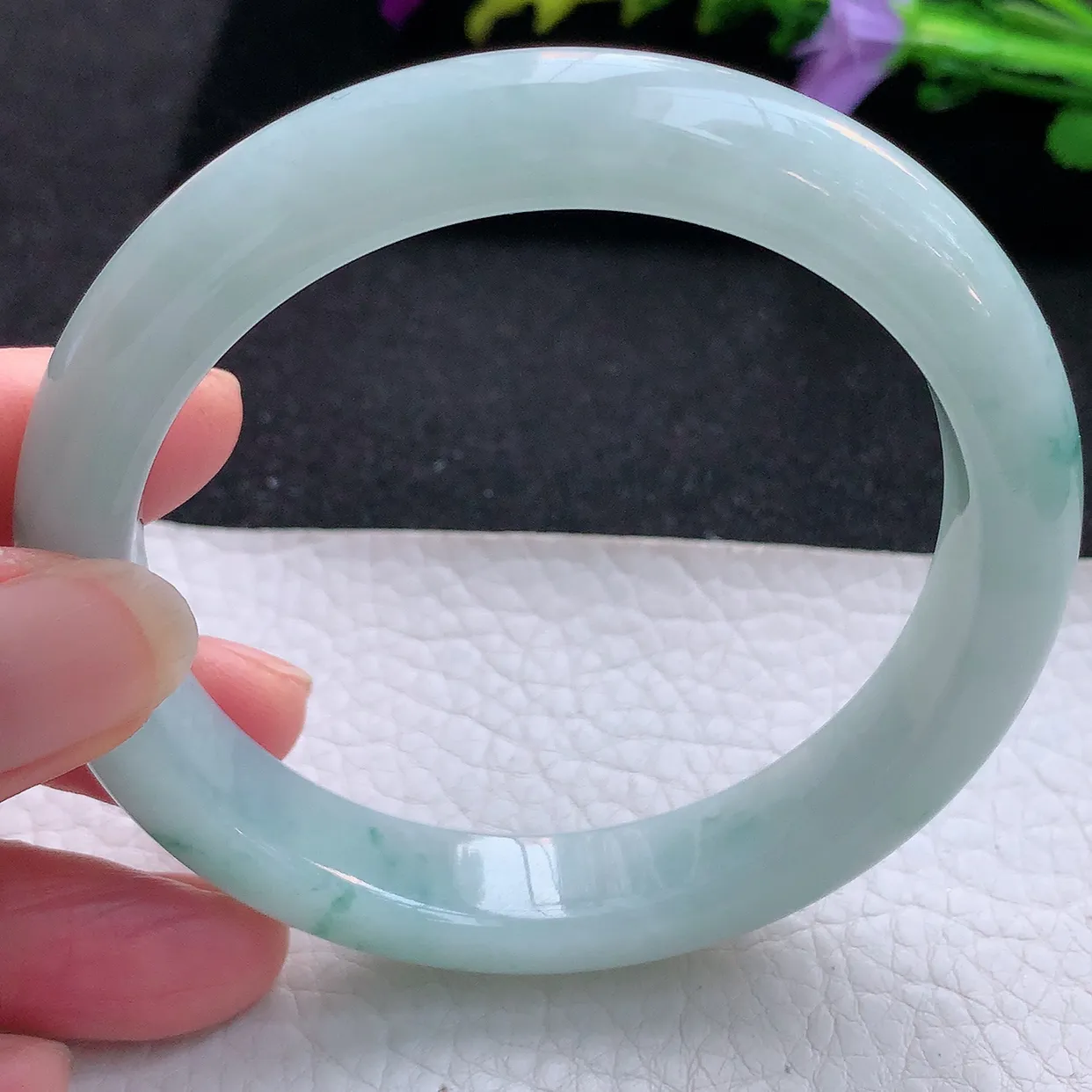 xx大圈口61*12.3*8.5平安镯 天然翡翠A货手镯水润飘花宽边正圈玉镯子