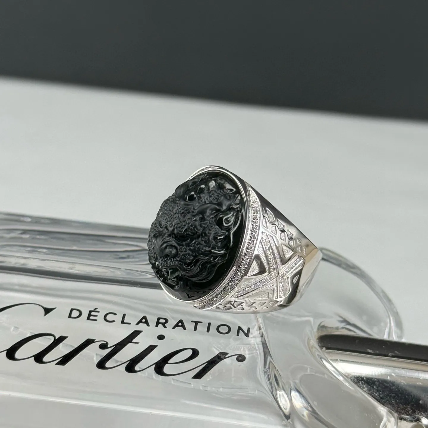 精品墨翠龙头戒面 种好色正 黑度极好 打灯通透 油性十足 尺寸21.5