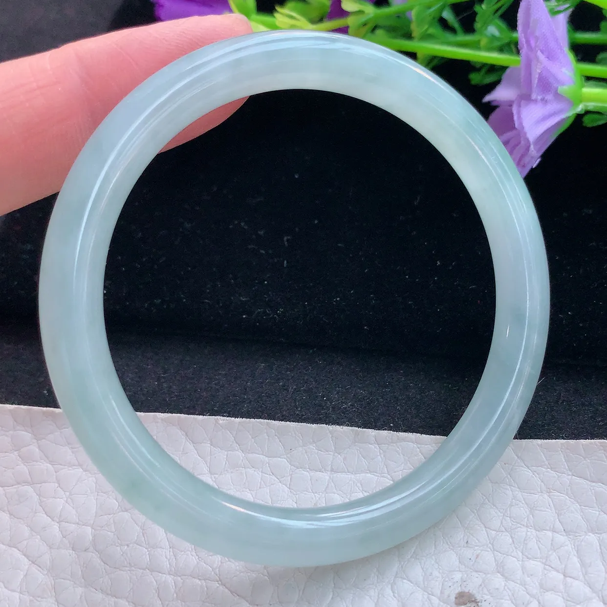 yh实拍53*6.5*7.2美人镯 天然翡翠A货手镯冰天空蓝圆条玉镯子 叮当镯