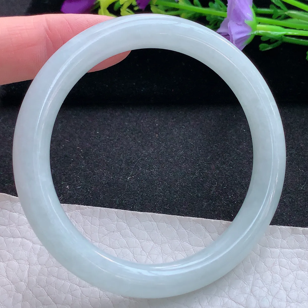 ee实拍57*8.2*8.8叮当镯 天然翡翠A货手镯浅绿水润圆条玉镯子 美人镯