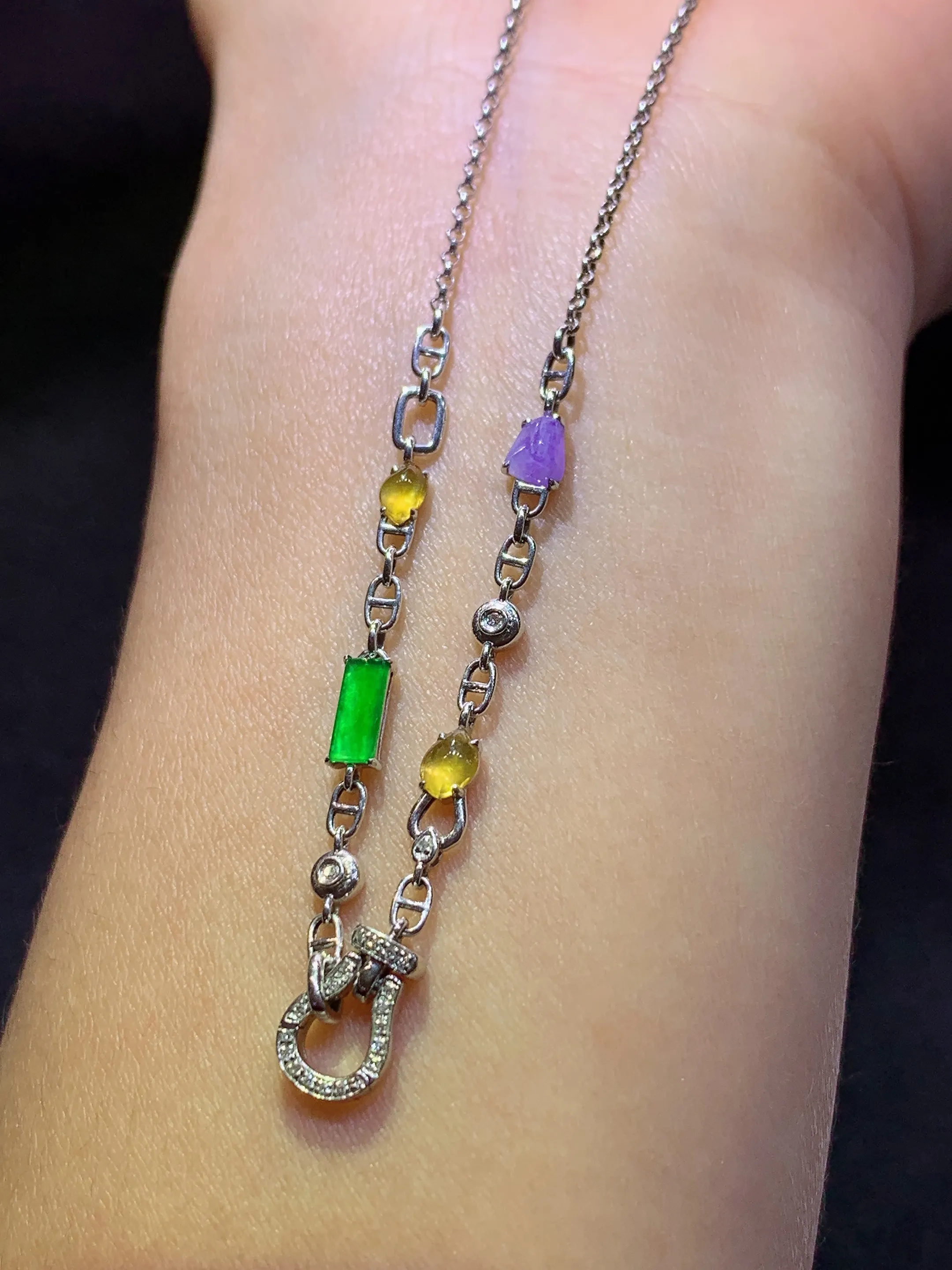 冰种三彩蛋面多用链，18k金镶嵌，款式新颖，冰润鲜艳，种水足，裸石尺寸3.6*3*2.5