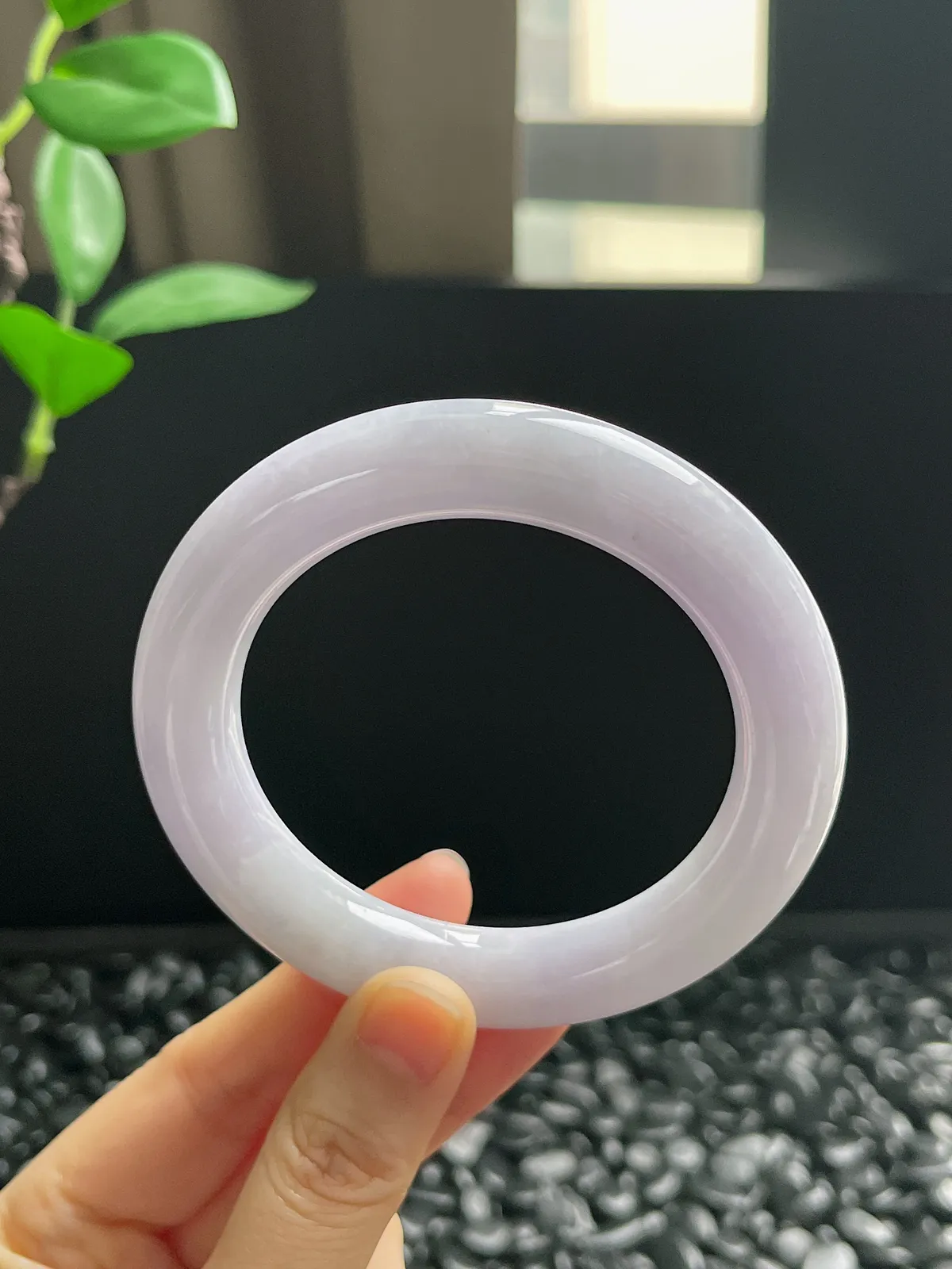 圆镯56圈口，翡翠糯化种紫色手镯