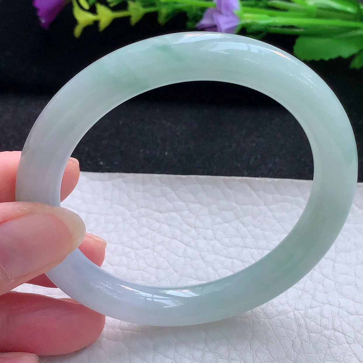 r实拍58*9.8*9.5美人镯 天然翡翠A货手镯清新圆条正圈玉镯子 叮当镯