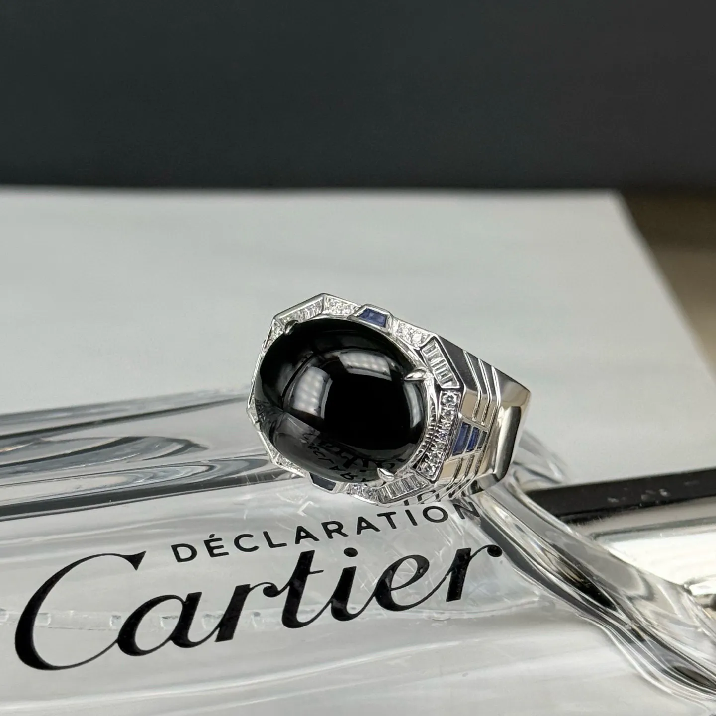 精品18k墨翠蛋面男戒 重金豪镶 打灯通透 油性十足 尺寸16.9