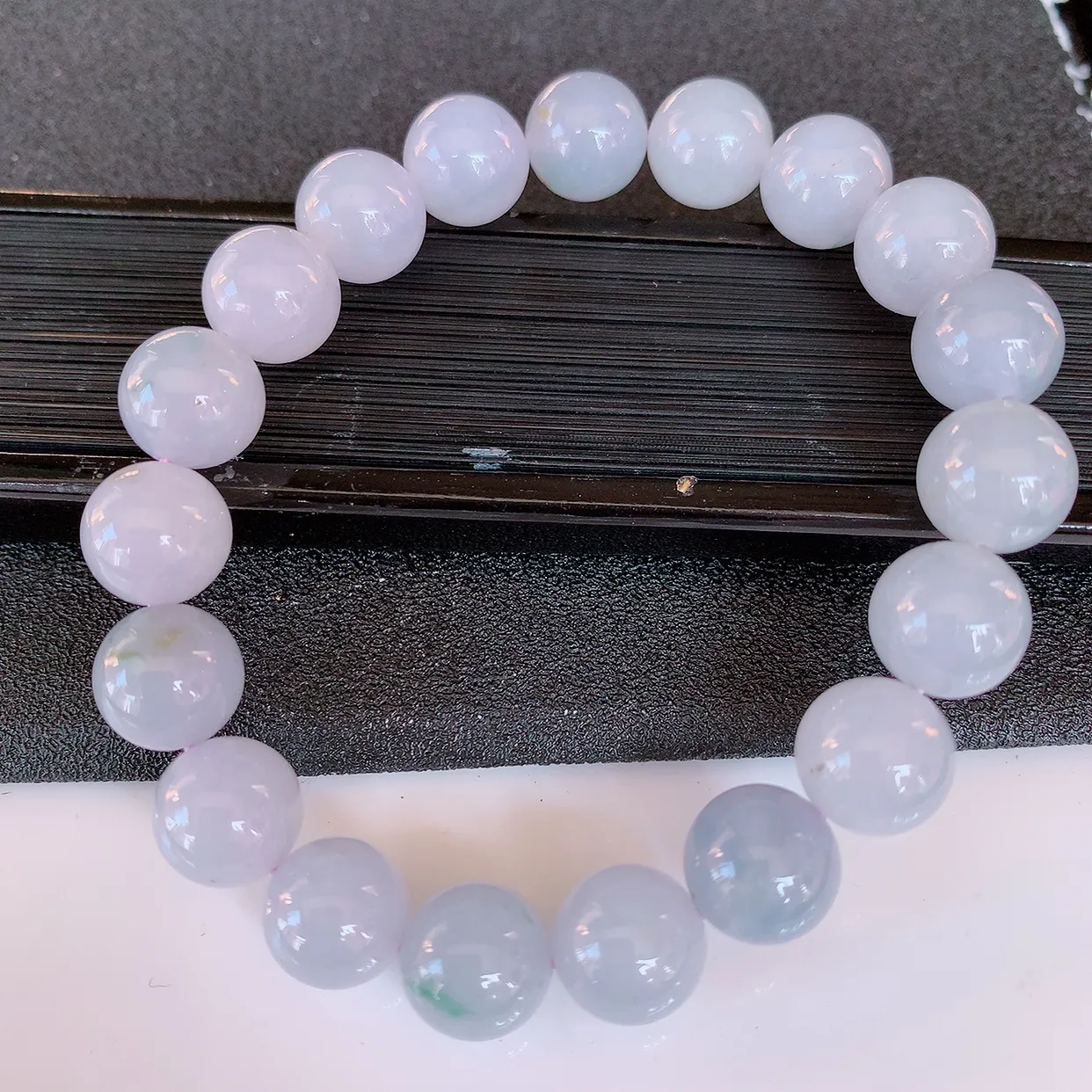 自然光实拍，冰润紫罗兰翡翠手串手链，种老水足，冰清玉润  颜色漂亮  #57.28取一尺寸10