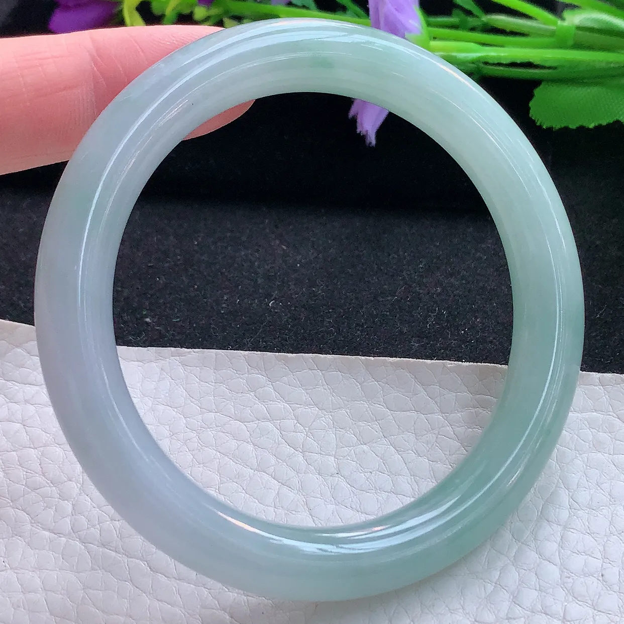 r实拍58*9.8*9.5美人镯 天然翡翠A货手镯清新圆条正圈玉镯子 叮当镯