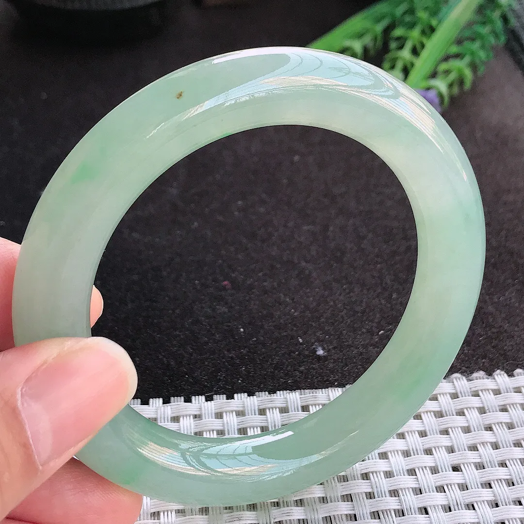 实拍A货翡翠56/11老坑冰胶果冻冰晴胖圆条手镯玉镯手环