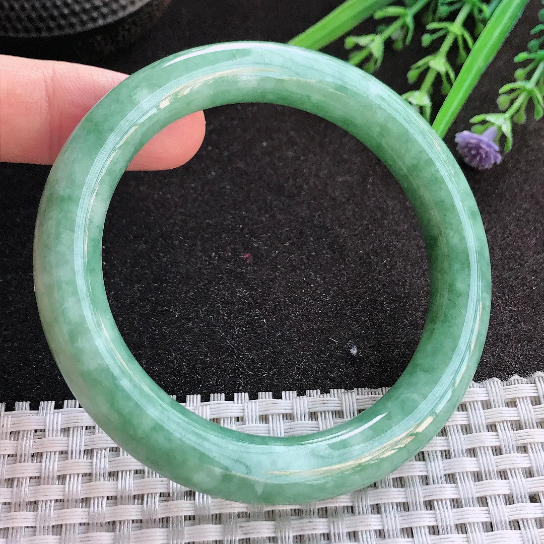 实拍A货翡翠55/10.3/10老坑温润满绿圆条手镯玉镯手环