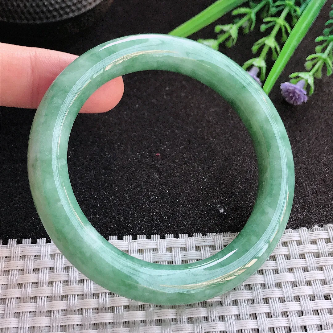 实拍A货翡翠55/10.3/10老坑温润满绿圆条手镯玉镯手环