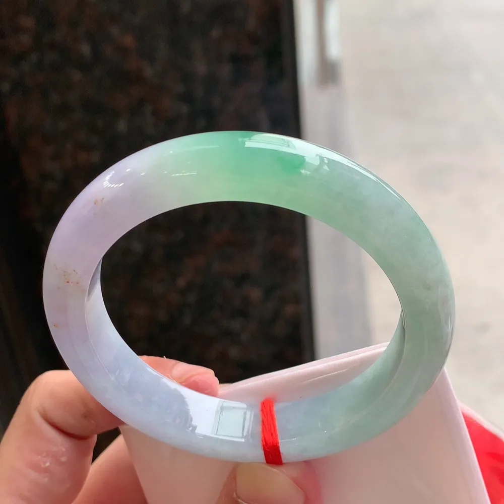 正圈冰春彩 无瑕 尺寸:58.1/12.4/9.2 超美