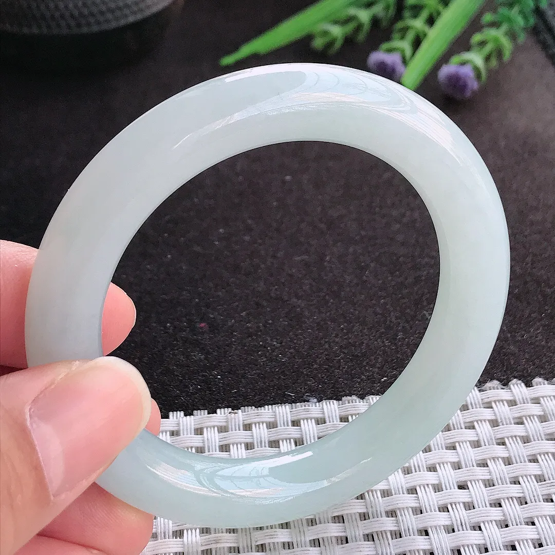 实拍A货翡翠52/10.2/10老坑秀气冰润冰晴圆条手镯玉镯手环
