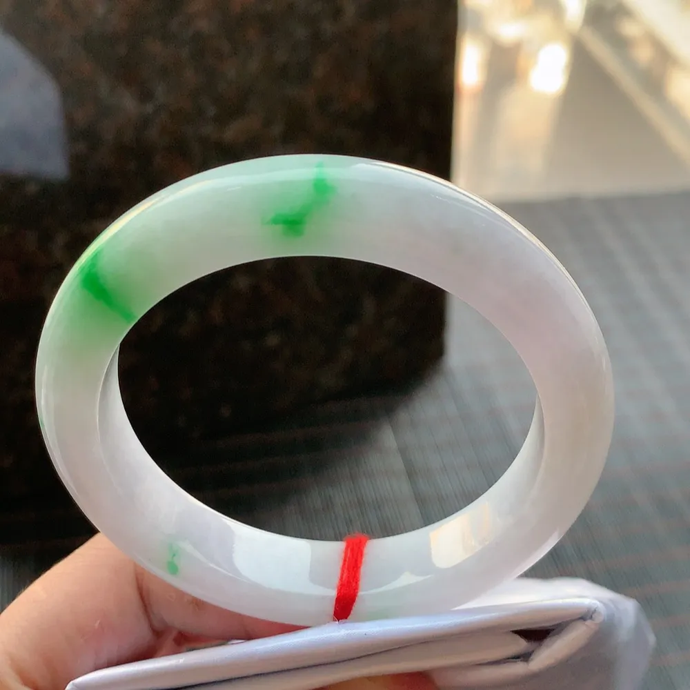 正圈冰糯春彩 无瑕 尺寸:57.5/12.4/9.3色好