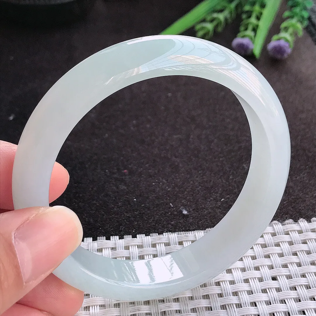 实拍A货翡翠58/12.8/8老坑冰润起胶白冰手镯宽边玉镯手环