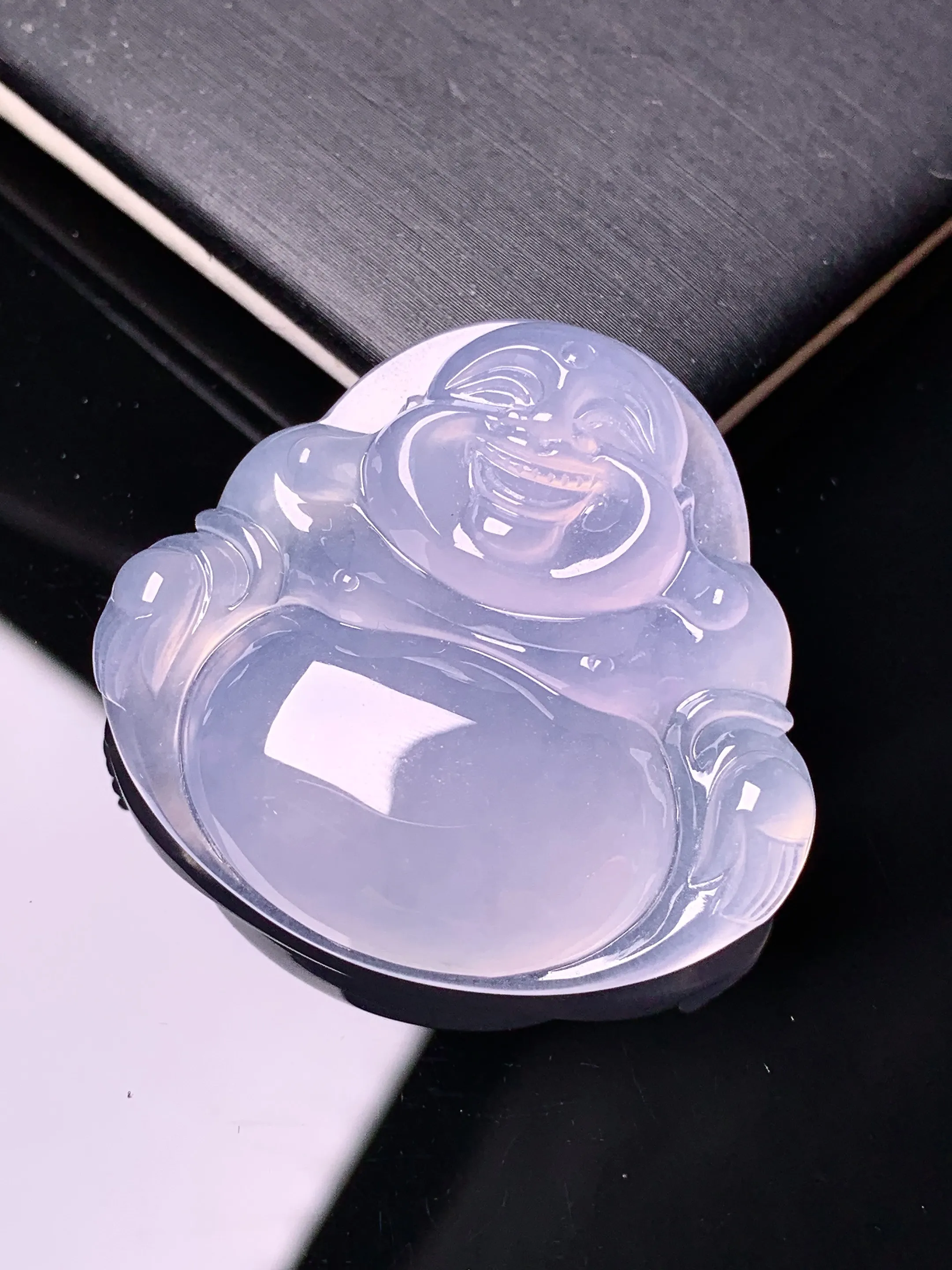 冰种佛公吊坠 玉质细腻 色泽清新艳丽 整体尺寸32.2*34.8*7.2