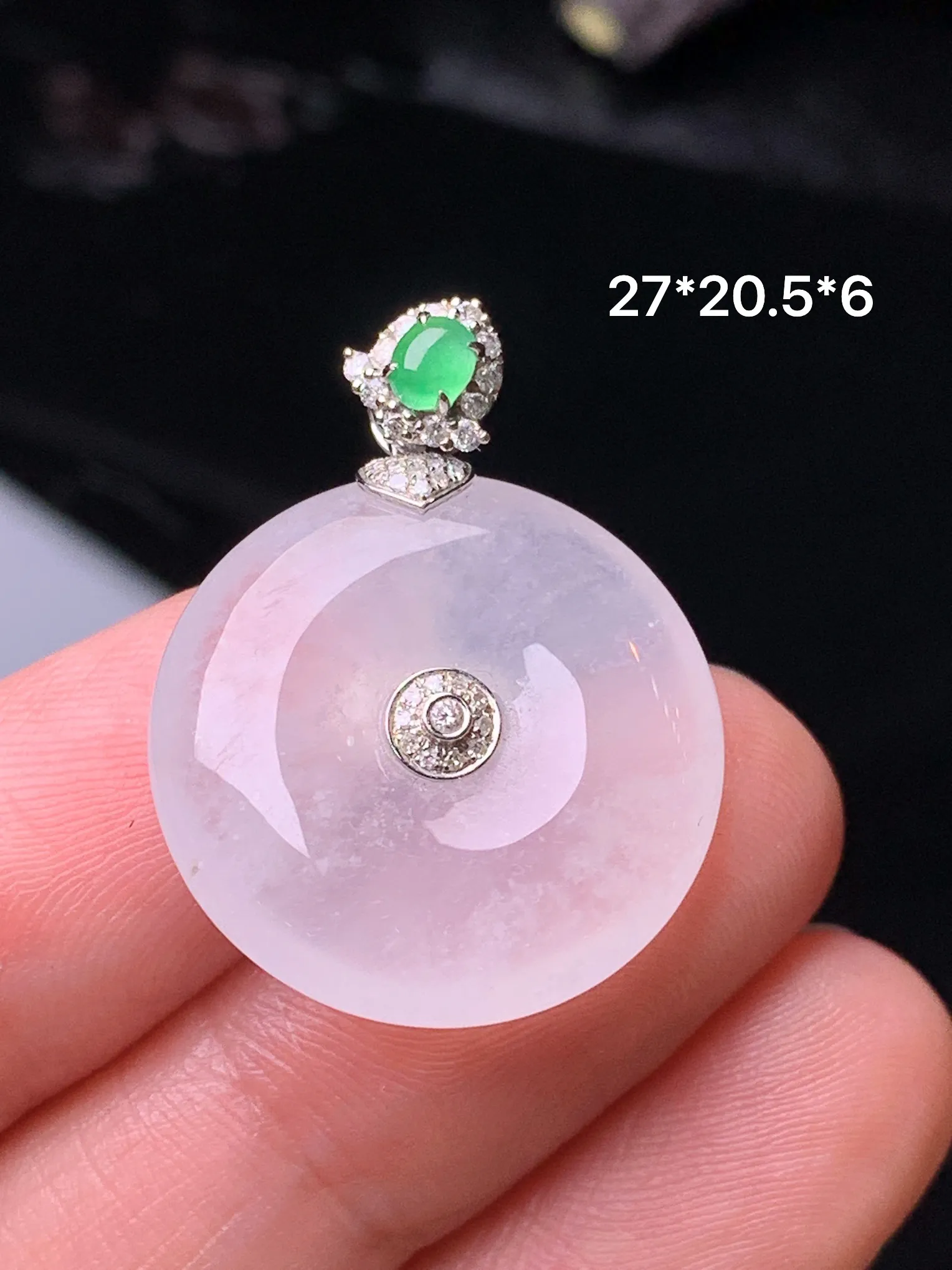 18k金钻镶嵌冰种平安扣吊坠 玉质细腻 色泽清新艳丽 整体尺寸27*20.5*6